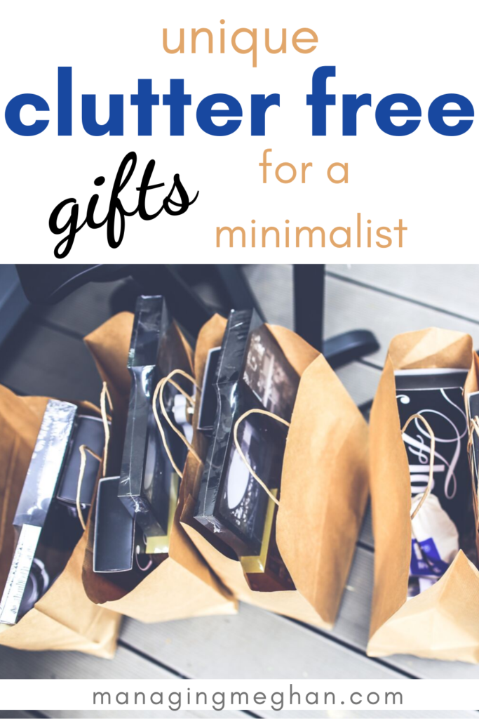 Trying to find a unique gift idea for a friend? Use this gift guide to help you find the perfect gift for a minimalist friend. Choose from some of the best thoughtful gifts or use as inspiration for your own shopping.